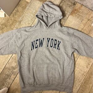 Brandy Melville Gray New York Hoodie